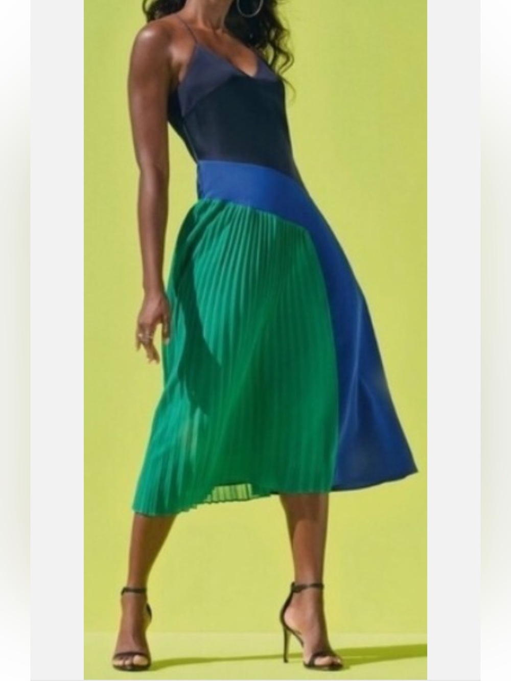 Cushnie x Target Blue & Green Colorblock Pleated Silky Midi Dress. Size 4 - Picture 4 of 15